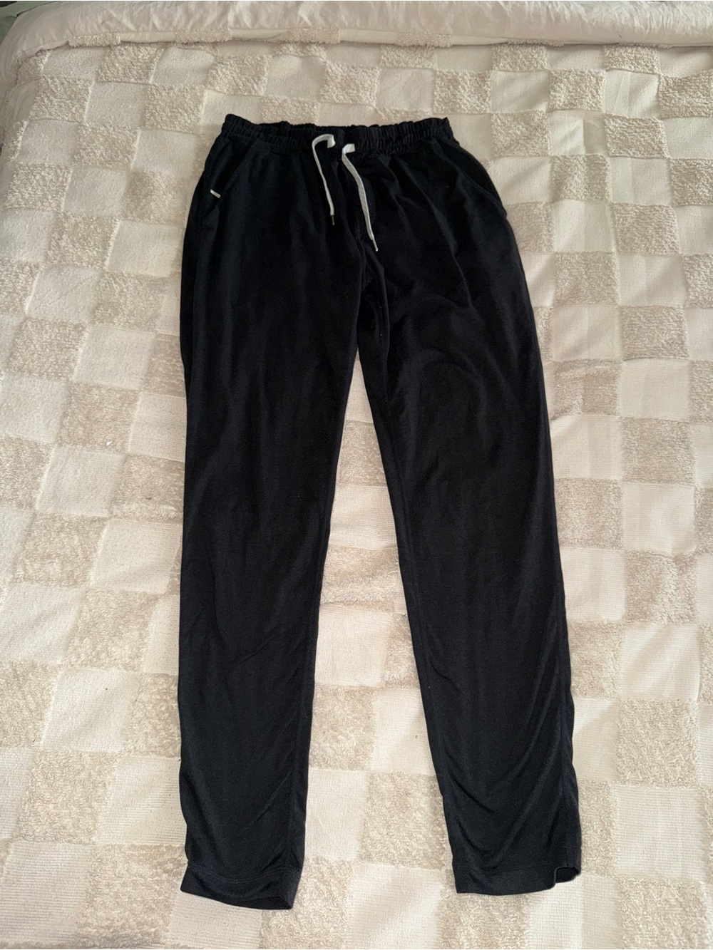 Vuori Men's Ponto Performance Pants in black size M